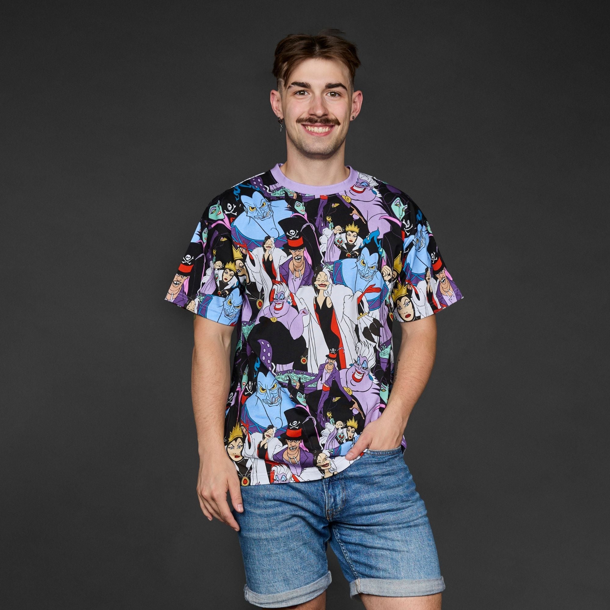 DisneyHalloweenResizes_3.jpg